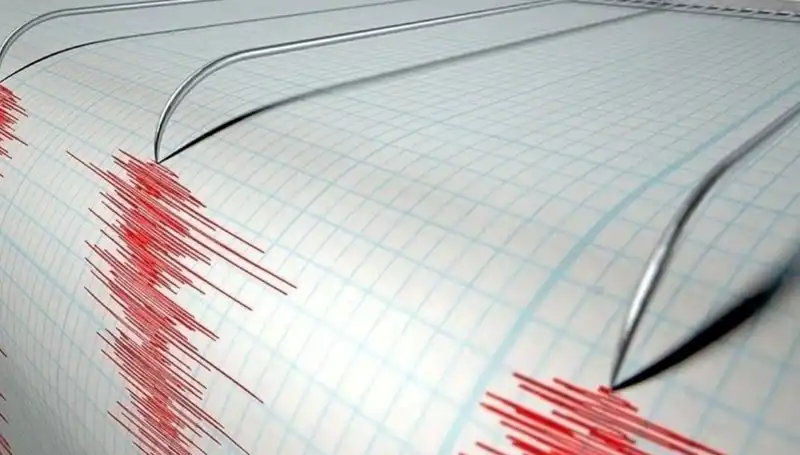 Bozcaada'da meydana gelen 3.9 büyüklüğündeki deprem korkuttu!