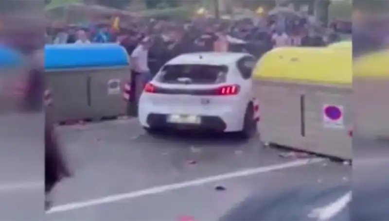 Taraftarların Arasına Dalmak: 13 Kişinin Yaralandığı Olayın Ayrıntıları