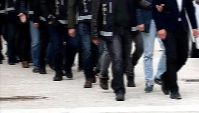 Kadın Profilinden "Balkız" Tuzağı ile Büyük Gasp Operasyonu!