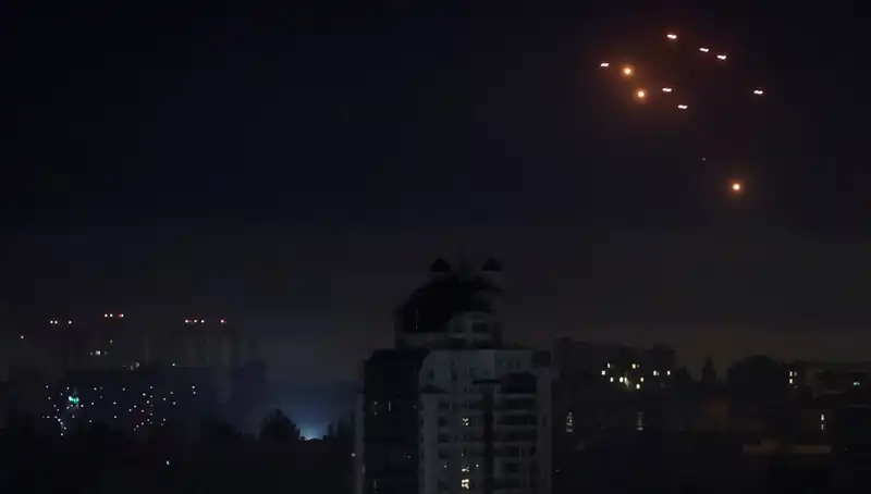 Rusya'nın Kiev'e Hava Saldırısı: Sumi'de 11 Köy Tahliye Ediliyor!