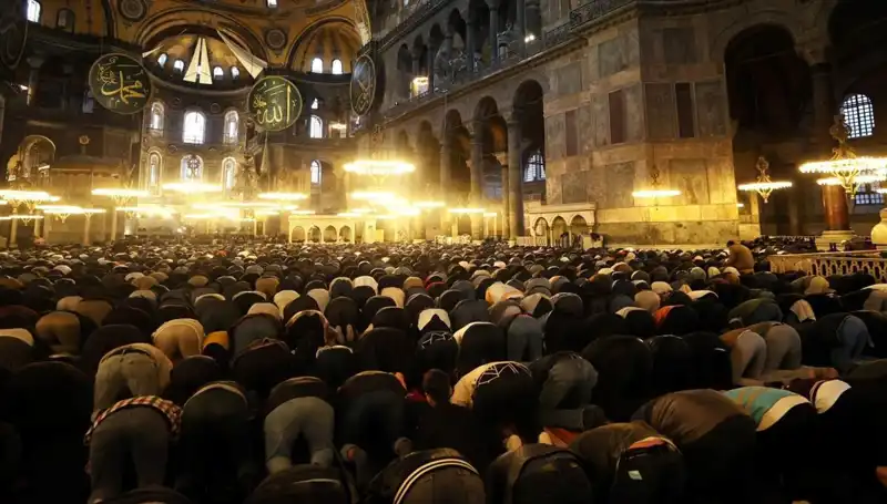 Ramazan Bayramı Arefesi Ne Zaman? 2025 Takviminde Önemli Tarih!