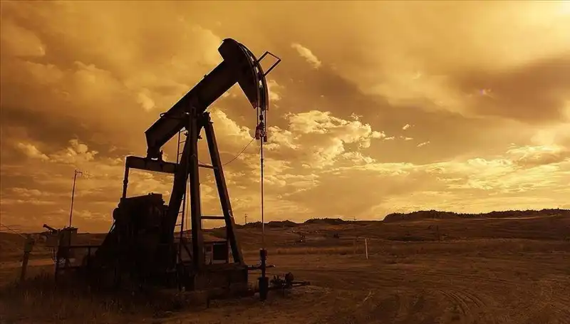 Orta Doğu'da Gece Sıcak: Petrol Fiyatları Zirveye Ulaştı!