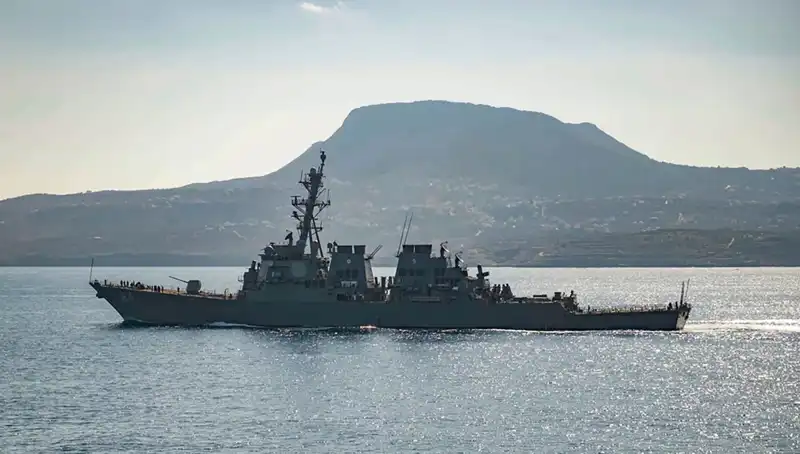 ABD’nin Yunanistan’da Stratejik Hamlesi: Donanma Üssü Kaleye Dönüşüyor!
