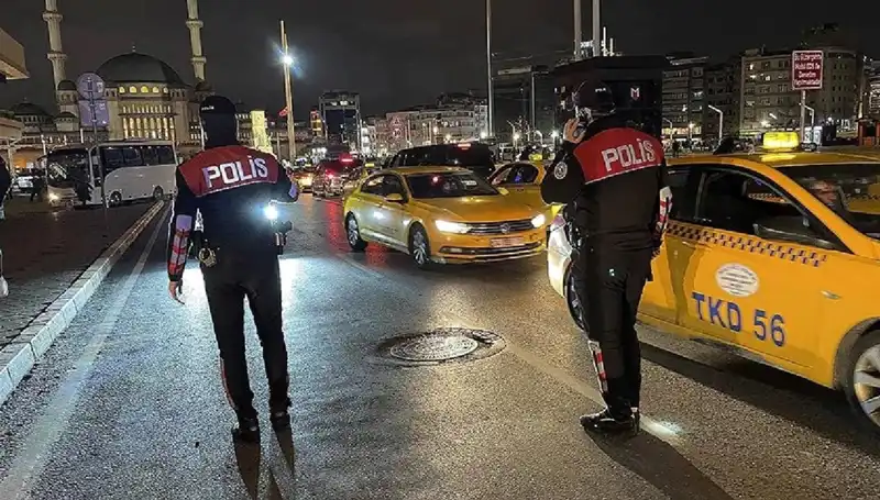 Huzur İstanbul: Şehirde Gece Boyu 873 Kişi Gözaltına Alındı!