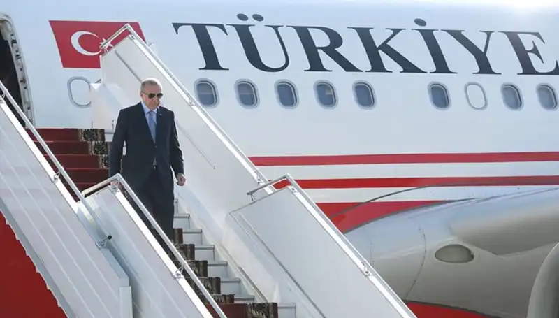 Türkiye’nin Lideri Cumhurbaşkanı Erdoğan İtalya Ziyaretinin Ardından Yurda Döndü