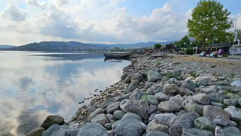 Sapanca Gölü'nde Su Seviyesi Alarm Boyutlarına Ulaştı!